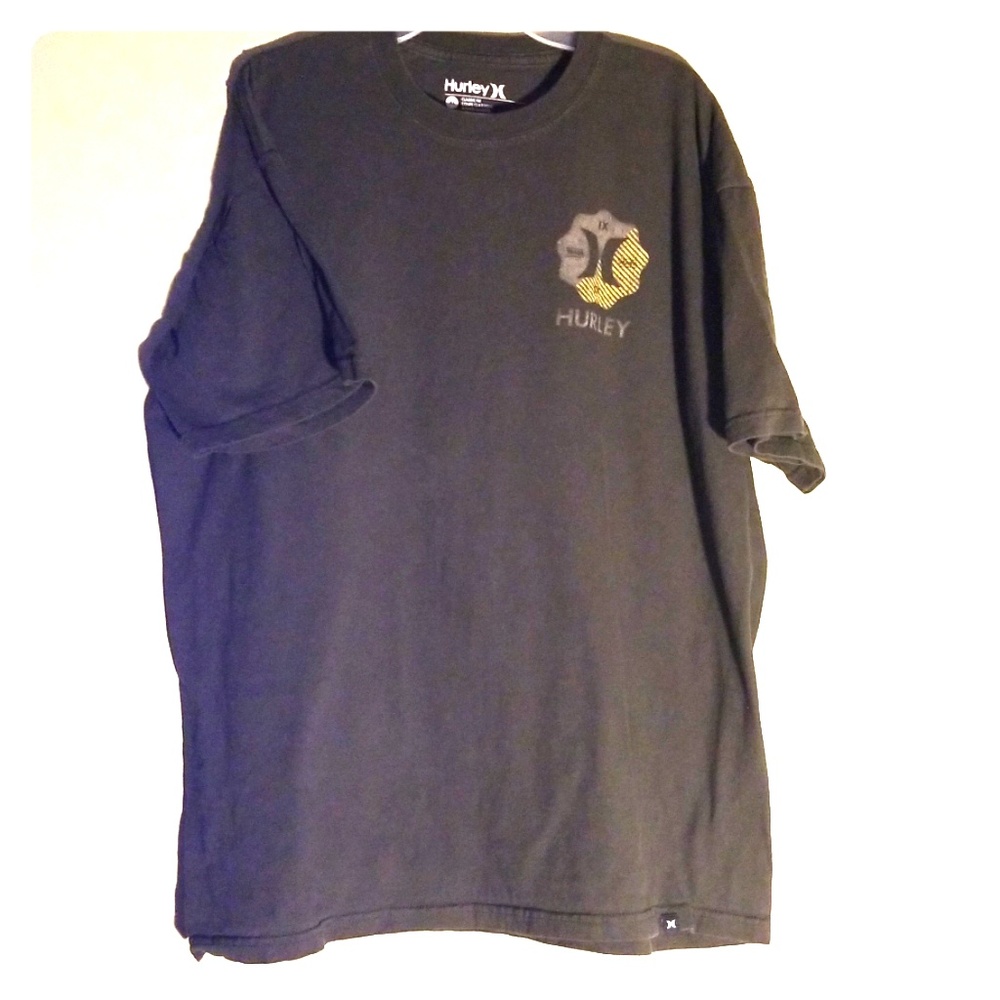 Mens T shirt